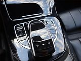 Mercedes-Benz Třídy E (2018) Elegance E 200 4MATIC - náhled 17