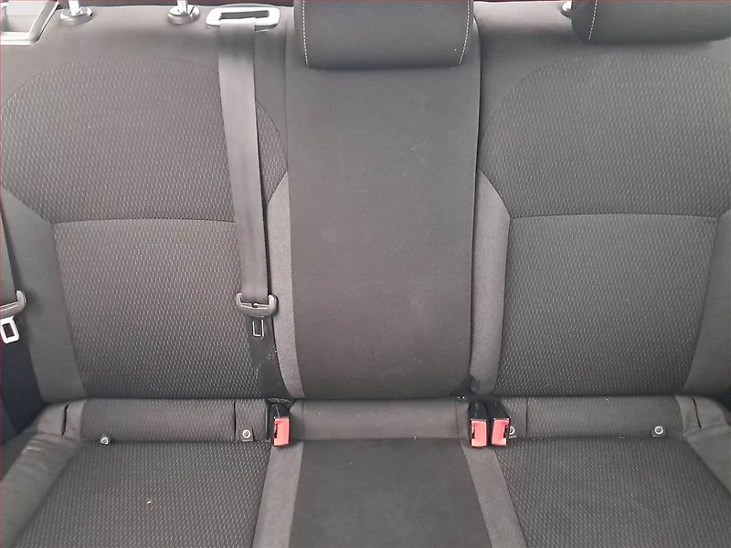 Škoda Rapid (2015) Ambition 1.6 TDI, Eko.zaplacen - fotka 10 z 17