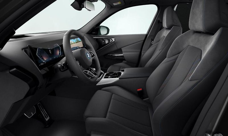 BMW X3 30e xDrive - fotka 4 z 4