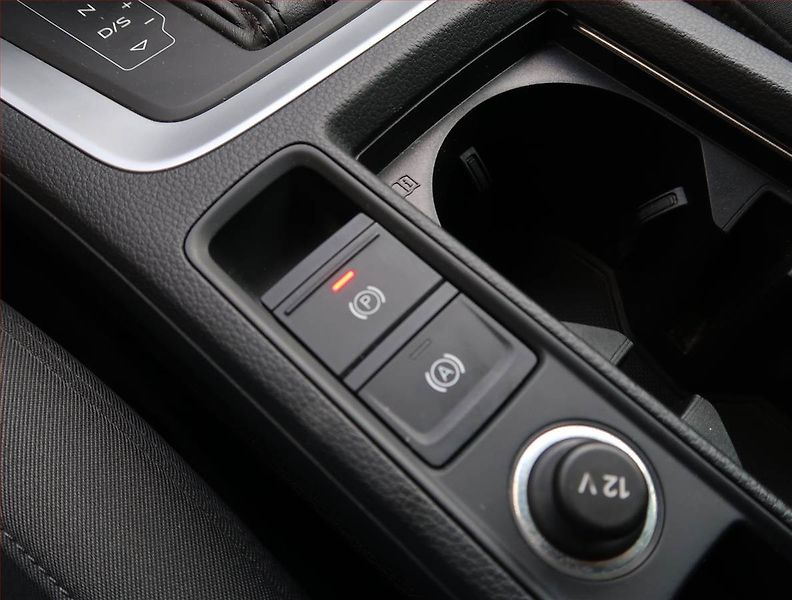 Audi Q3 (2019) 40 TFSI - fotka 23 z 25