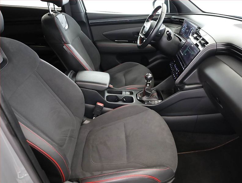 Hyundai Tucson (2023) N-Line 1.6 T-GDI - fotka 7 z 21