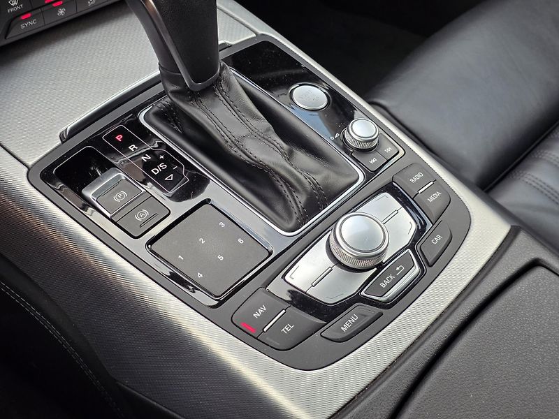 Audi A6 (2017) 3.0TDI 160kW QUATTRO BUFÍK - fotka 17 z 25