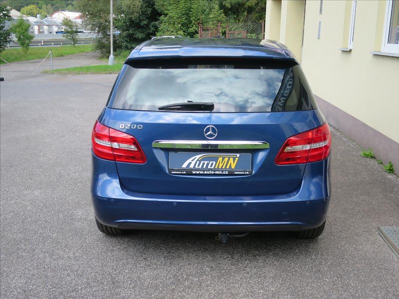 Mercedes-Benz Třídy B 1,6   200 - fotka 8 z 22