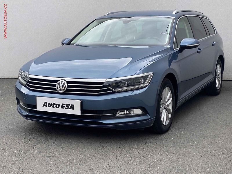 Volkswagen Passat (2015) 2.0TDi, DSG, LED, navi - fotka 3 z 20