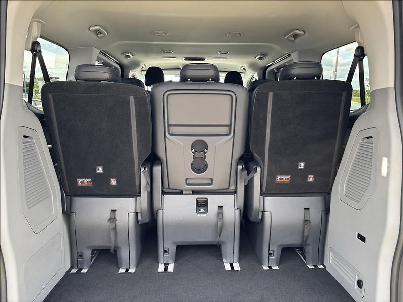Ford Tourneo Custom 2,0 125kW Titanium X AWD L1 - fotka 14 z 59