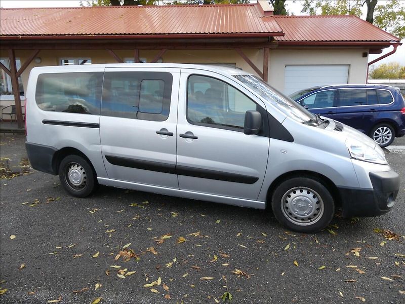 Peugeot Expert Tepee 2,0 HDi 94kW 9.míst L2, 2xkola - fotka 2 z 41