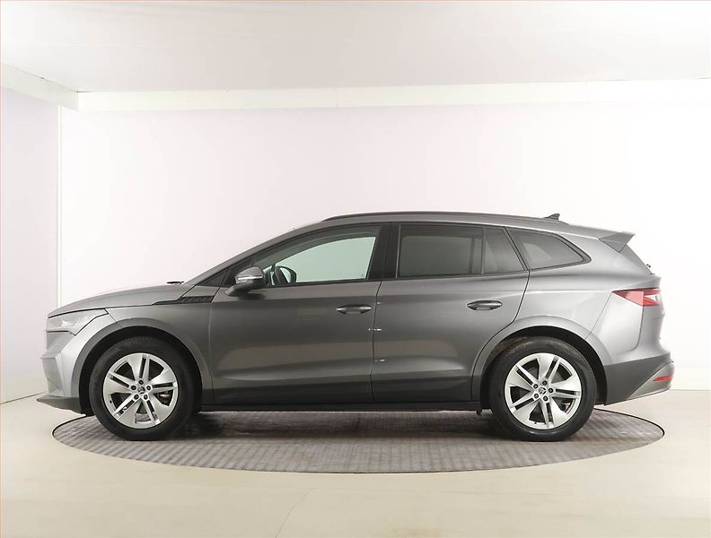 Škoda Enyaq (2023) 60 (62 kWh), SoH 93% - fotka 3 z 25