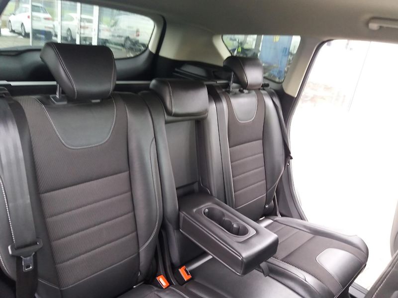 Ford Kuga 2.0TDCi,110kW,TAŽNY,SERV.KNÍŽK - fotka 14 z 18