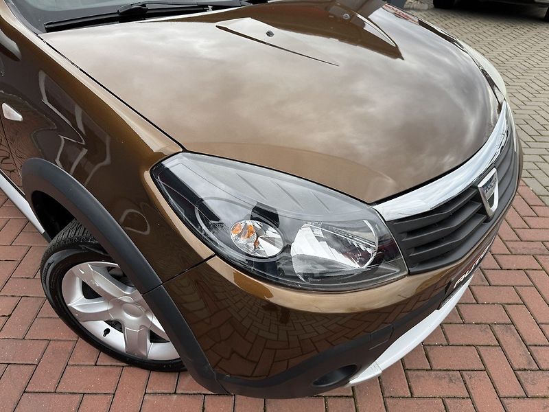 Dacia Sandero (2012) 1.6i LPG Klima Tažné Zař. - fotka 40 z 49