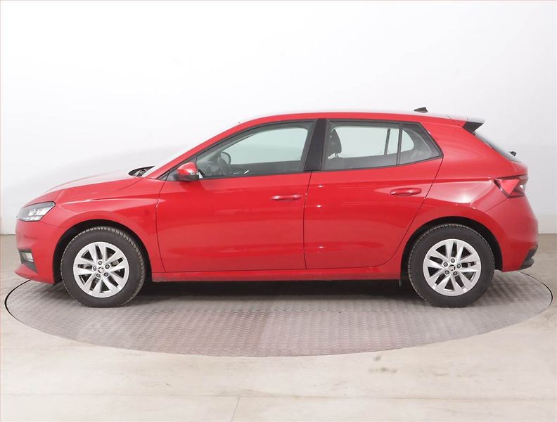 Škoda Fabia (2024) 1.0 TSI, Serv.kniha, Tempomat - fotka 3 z 15
