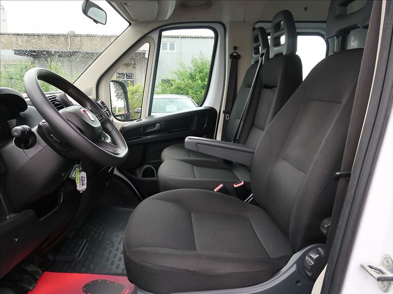 Fiat Ducato 2,2 MTJ,103kW,Sklápěč,7míst - fotka 19 z 28
