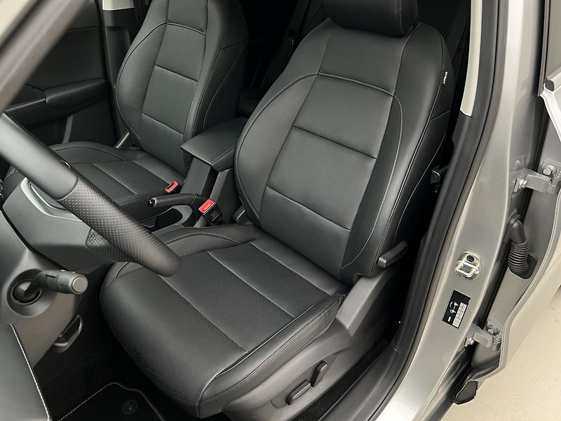 MG ZS 1.5 ICE ELEGANCE CZ 1.maj. - fotka 16 z 39