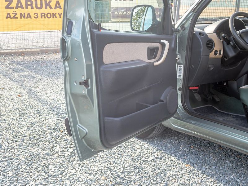 Peugeot Partner (2005) AC 1.6i 16V 80KW 5dv - fotka 10 z 31