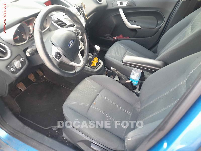 Ford Fiesta (2012) 1.6 TDCI, autoAC, temp - fotka 3 z 3