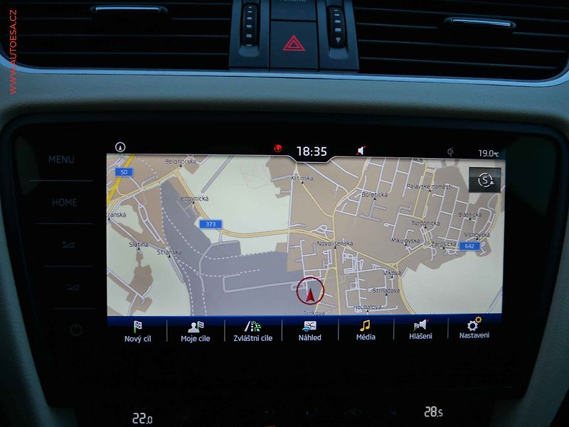 Škoda Octavia (2018) 2.0 TDi 4x4, Style, TZ, +ALU - fotka 25 z 32