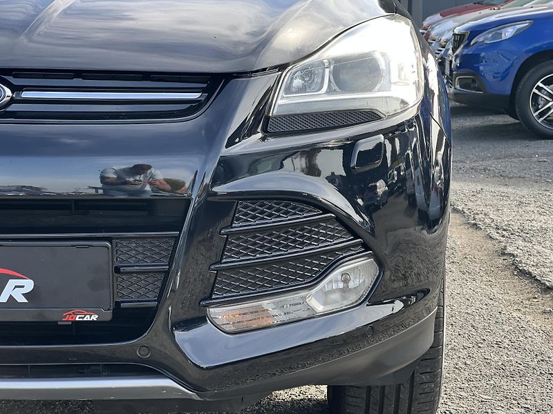Ford Kuga 2.0TDCi 4x4 TEMPOMAT KLIMA ALU - fotka 37 z 41