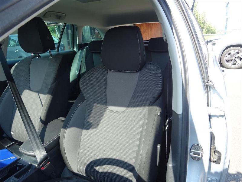 Škoda Octavia 1,0 TSi 81 kW Business - fotka 26 z 29