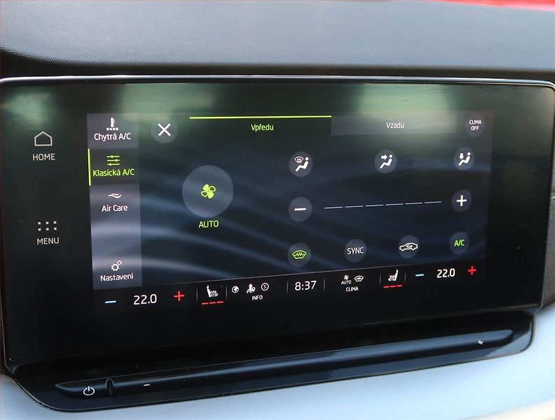 Škoda Octavia (2023) 2.0 TDI - fotka 20 z 22