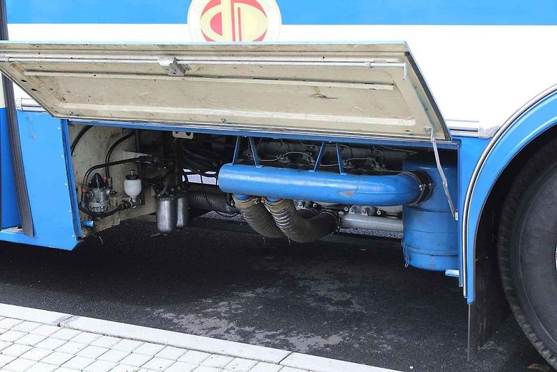 Dva dny si mohli zájemci prohlížet historický autobus Karosa ŠL11 z roku 1979, který na stanovišti před přesunutým kostelem Nanebevzetí Panny Marie v Mostě vystavoval Dopravní podnik měst Mostu a Litvínova.