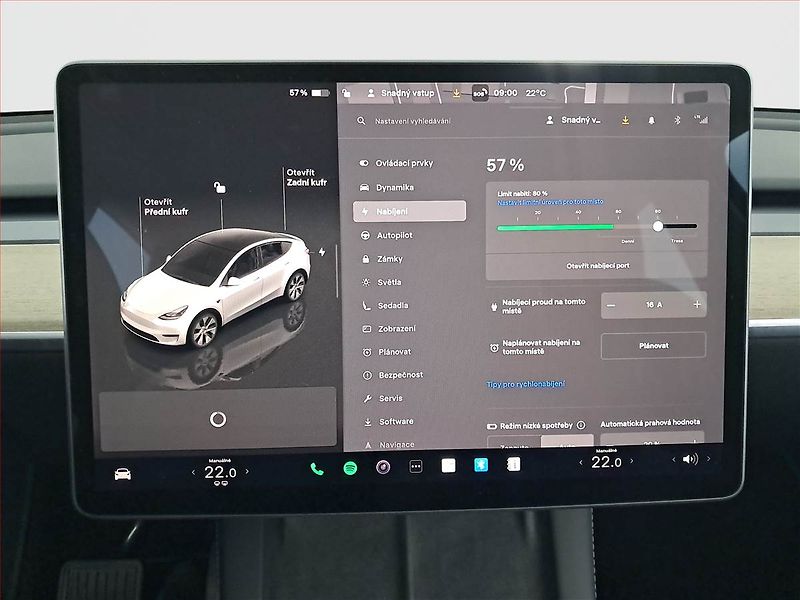 Tesla Model Y (2022) Long Range AWD 79kWh, SoH 92% - fotka 16 z 25
