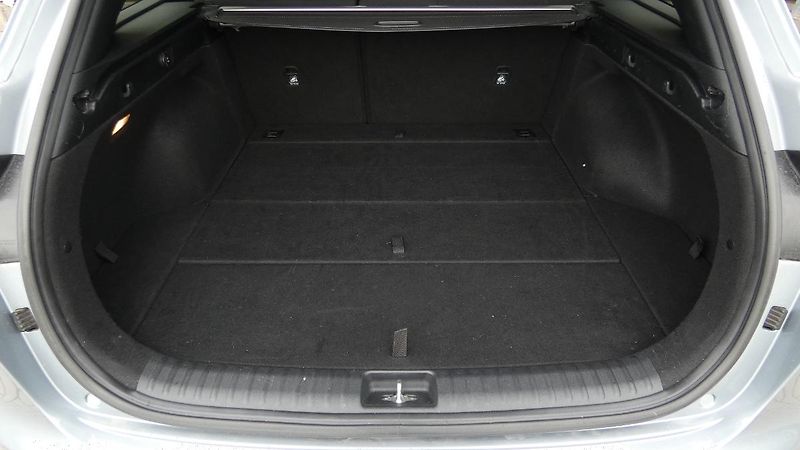Kia Ceed 1.5 T-GDI 118kW SPIN - fotka 19 z 21