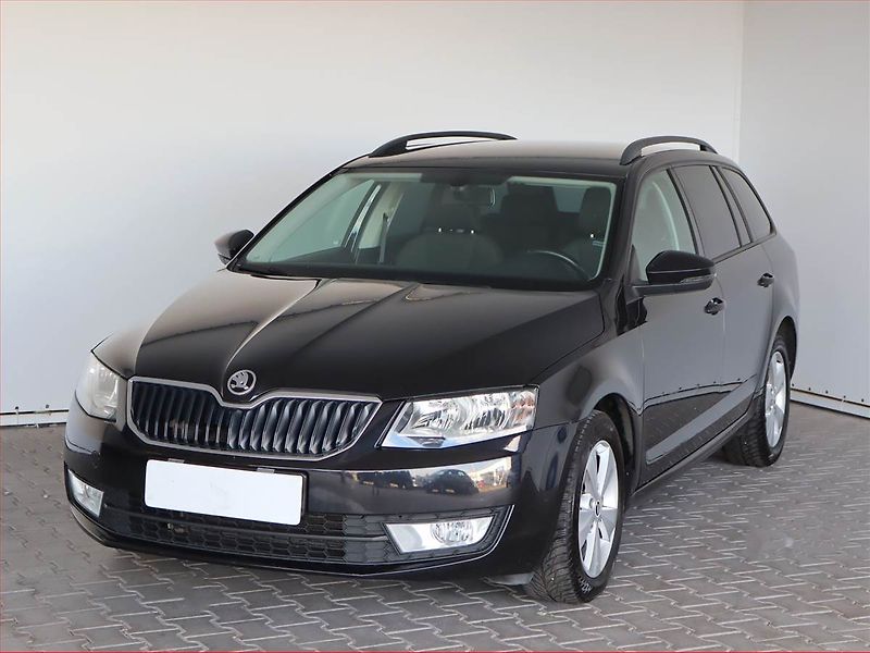 Škoda Octavia (2016) 1.6 TDI, Tempomat - fotka 2 z 18