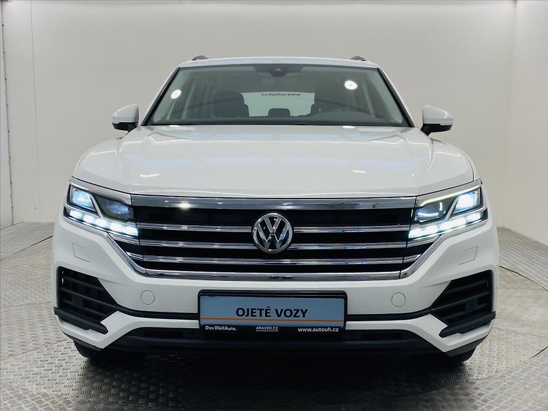 Volkswagen Touareg 3,0 TDI 170 kW 4MOT - fotka 4 z 25