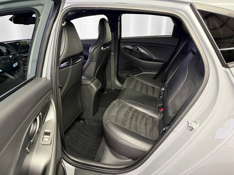 Hyundai i30 N 2.0 T-GDI DCT PERFORMANCE, L - fotka 12 z 27