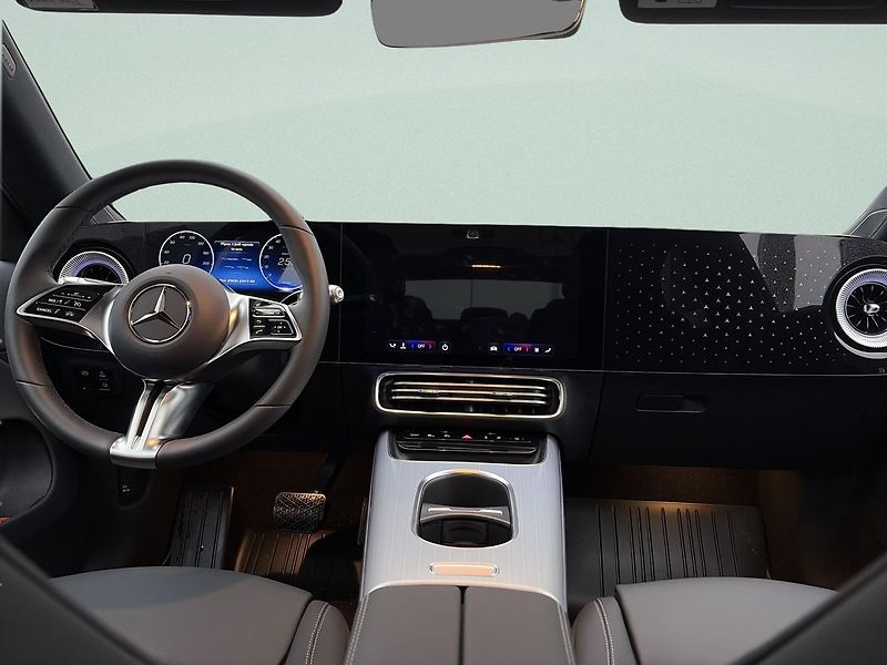 Mercedes-Benz CLA 350 4M EQ - fotka 11 z 15
