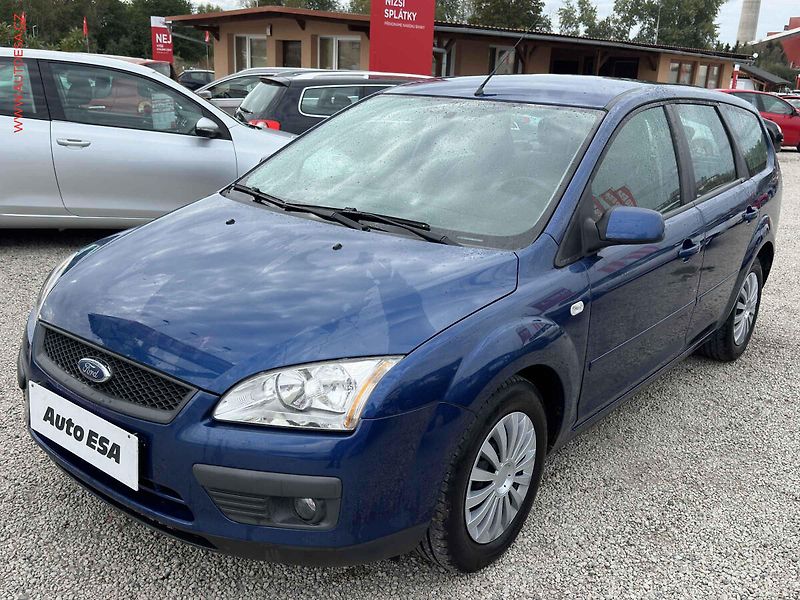 Ford Focus (2008) 1.6 16V, 1.maj, AC, tempo - fotka 3 z 15
