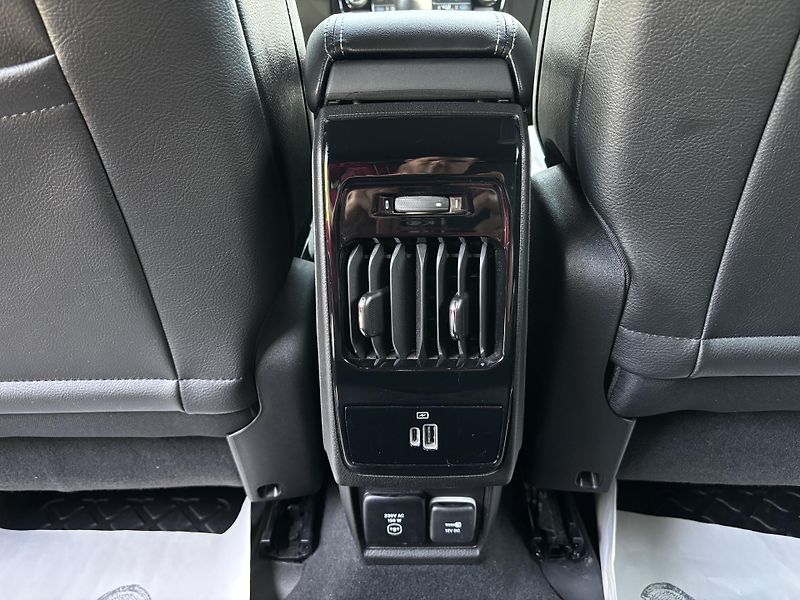 Jeep Compass (2022)  1.3 T-GDI Servis Knih 80th ČR - fotka 31 z 42