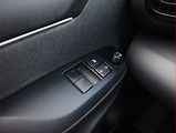 Toyota Yaris (2021) Life 1.5 VVT-i Hybrid, Automat - náhled 15