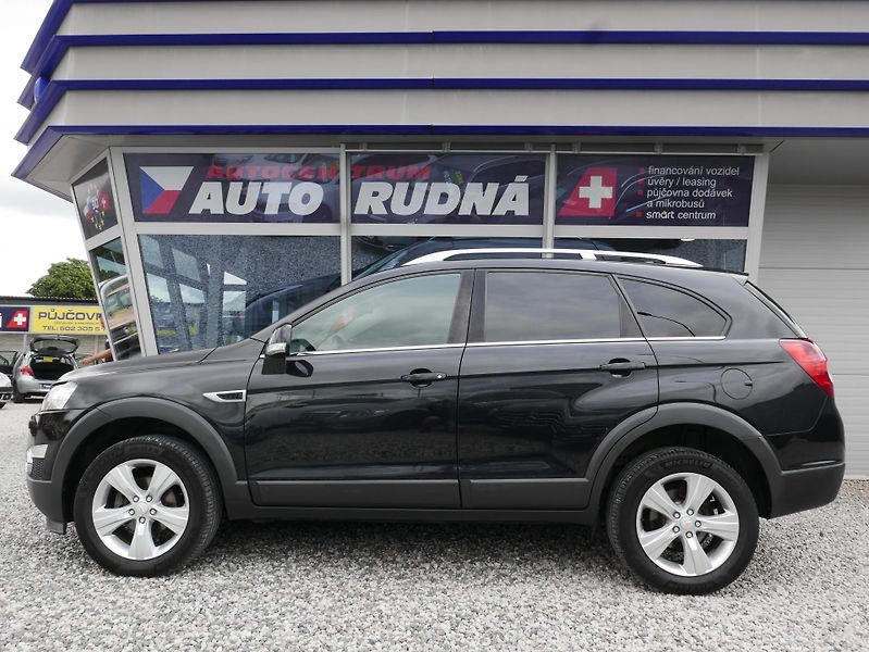 Chevrolet Captiva 2,2 Td 120kW Navi REZERVACE - fotka 15 z 35