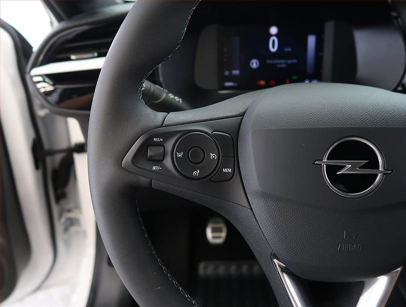 Opel Corsa (2024) 1.2, Serv.kniha, Kůže - fotka 20 z 22