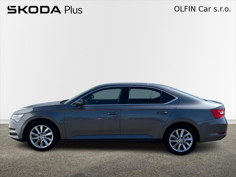 Škoda Superb 2,0 TDi 110kW 7DSG STYLE  REZE - fotka 3 z 27