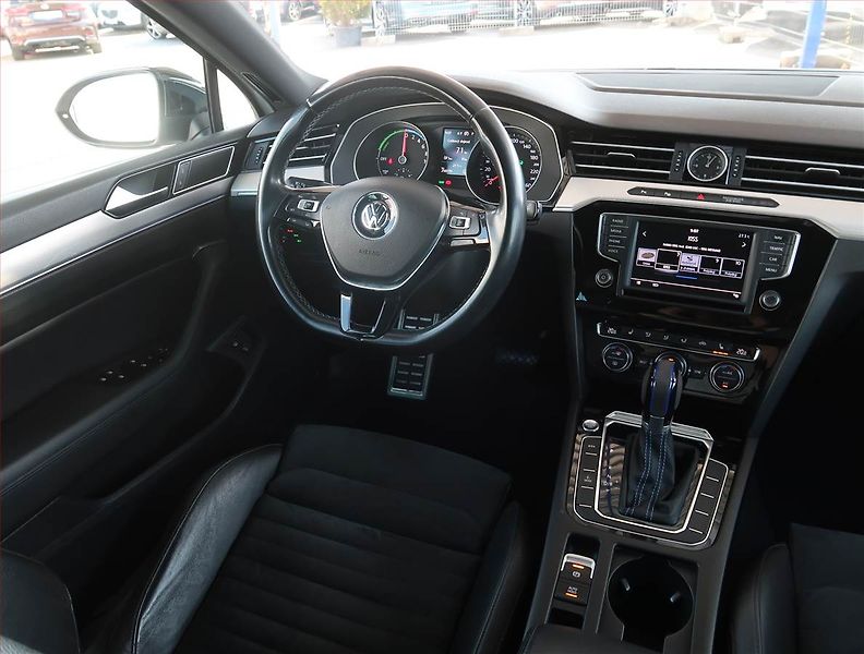 Volkswagen Passat (2016) Highline 1.4 GTE, Automat - fotka 7 z 25
