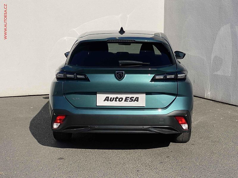 Peugeot 308 (2022) 1.2 i, 1.maj,ČR, Active - fotka 5 z 17