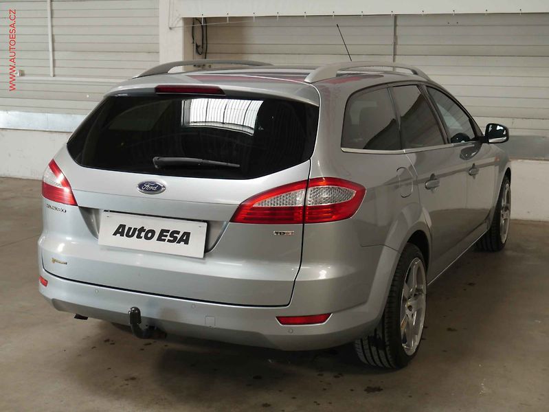 Ford Mondeo (2010) 2.0TDCi, 2.maj,ČR, Xenon - fotka 6 z 20