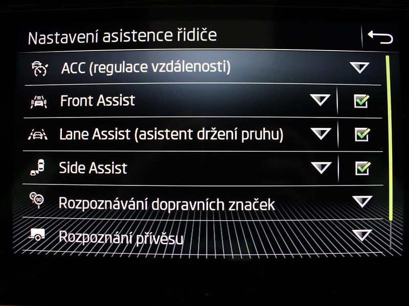 Škoda Superb 2,0 TDi 147kW 4x4 L&K TZ ČR - fotka 11 z 29