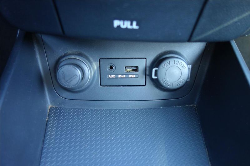 Hyundai i30 1,4 i, ČR, SERV.KN., COMFORT. - fotka 23 z 34