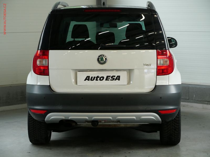 Škoda Yeti (2013) 1.2 TSi, Adventure, DSG - fotka 5 z 19