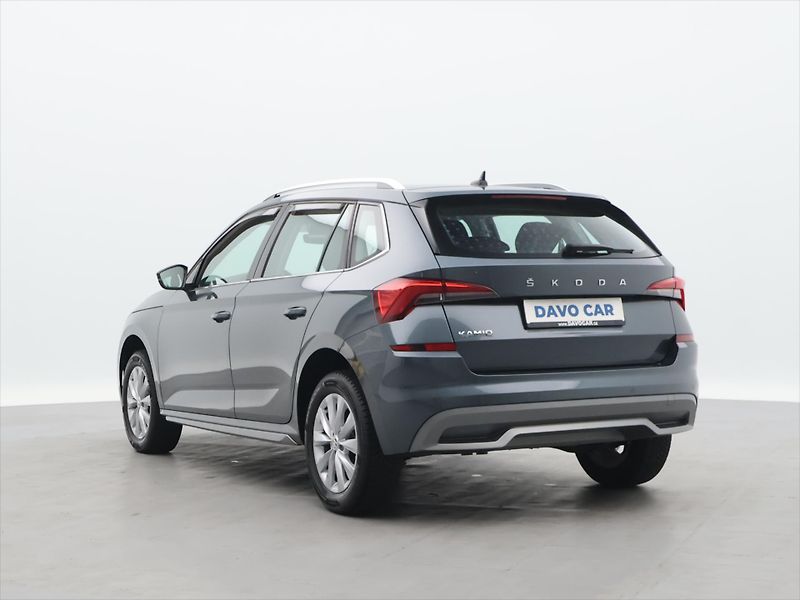 Škoda Kamiq 1,5 TSI 110kW Style DSG CZ 1.m - fotka 5 z 28