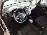 Hyundai ix20 (2012) 1,6i,91KW,AUTOMAT,ALU,TAŽ,LPG - náhled 14