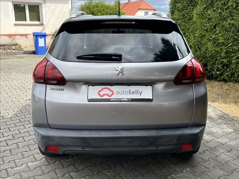 Peugeot 2008 1,6 HDi Active my16 - fotka 4 z 31