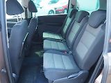 Volkswagen Sharan (2011) 2.0 TDI, 103 kW, 7 míst - náhled 11
