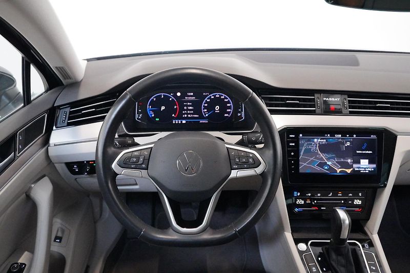 Volkswagen Passat - fotka 17 z 28