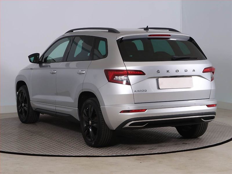 Škoda Karoq (2020) Sportline 1.5 TSI, ČR - fotka 4 z 26