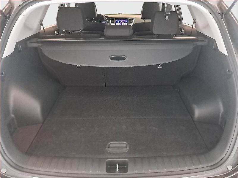 Hyundai Tucson (2017) 2.0 CRDi, 4X4, Serv.kniha - fotka 14 z 18