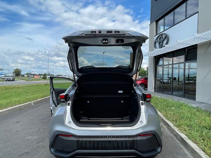 Toyota C-HR 1.8 Hybrid AT Style Bi-Tone - fotka 10 z 24