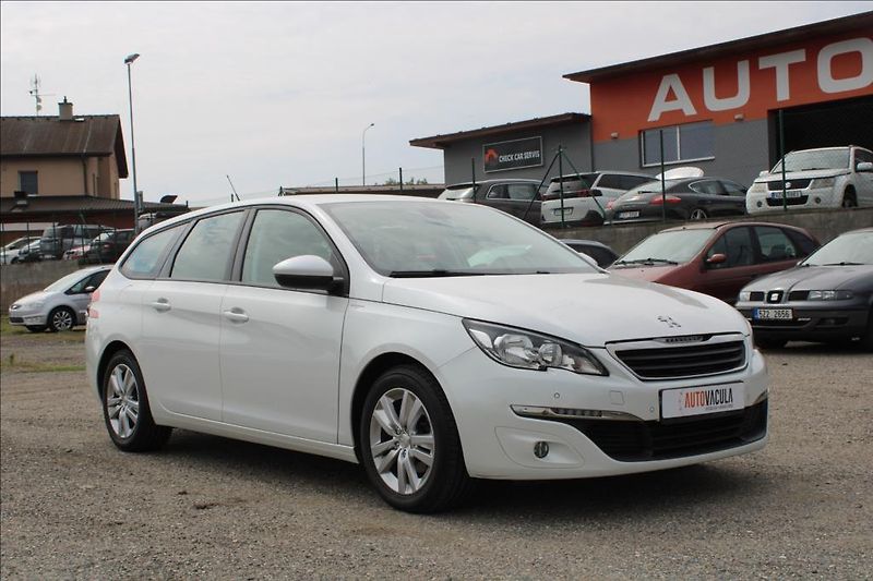 Peugeot 308 1,6 HDi  1.maj.,ČR,73.469km - fotka 3 z 24